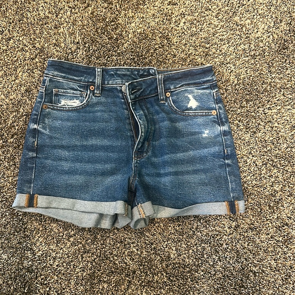 AE Women’s Size 4 Jean Shorts